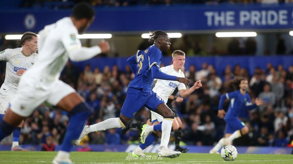 国家队首秀 国家队首秀